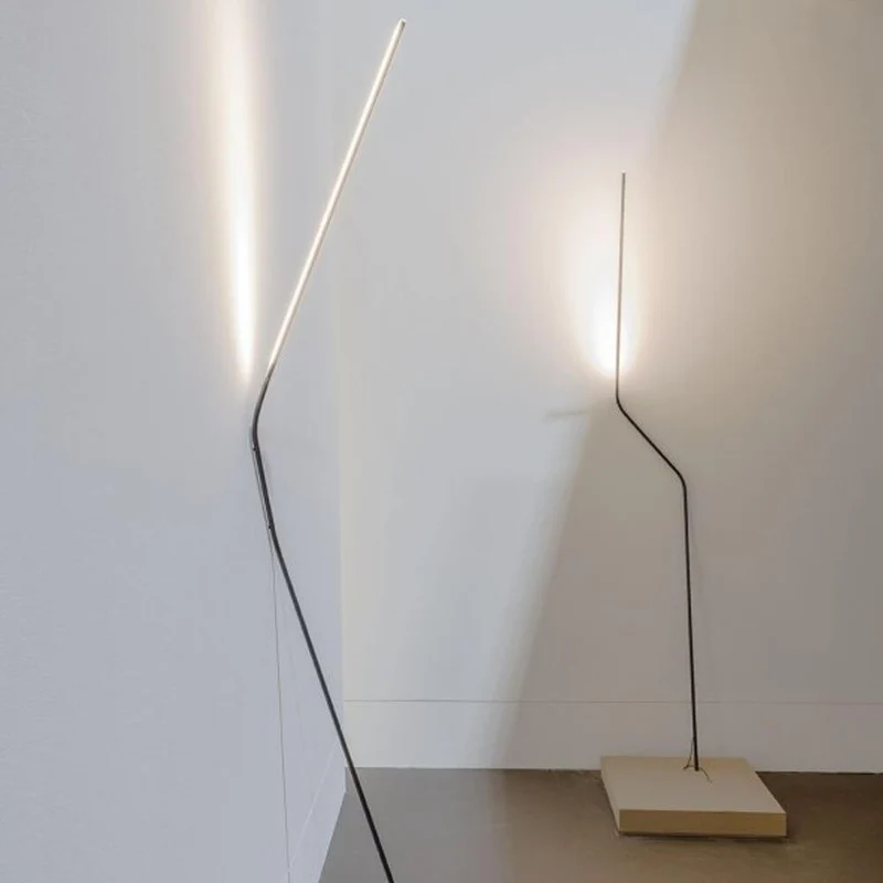 Nemo Neo LED Stehlampe zum anlehnen