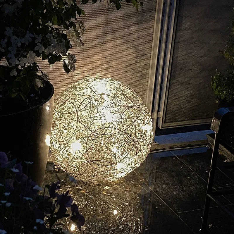 Catellani & Smith Fil de Fer F LED Außen-Drahtkugel Bodenleuchte IP65