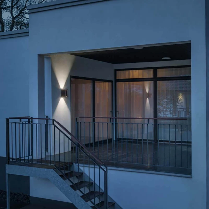 Vale LED Außen Wandleuchte Up & Downlight
