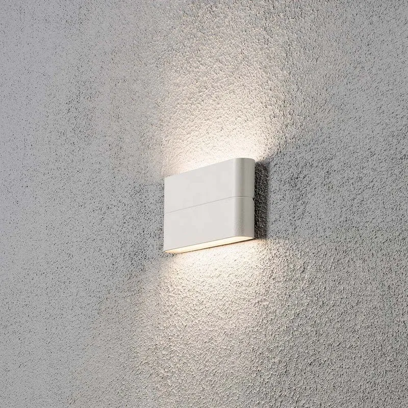 Chieri LED Außen-Wandleuchte Weiß, opales Acrylglas
