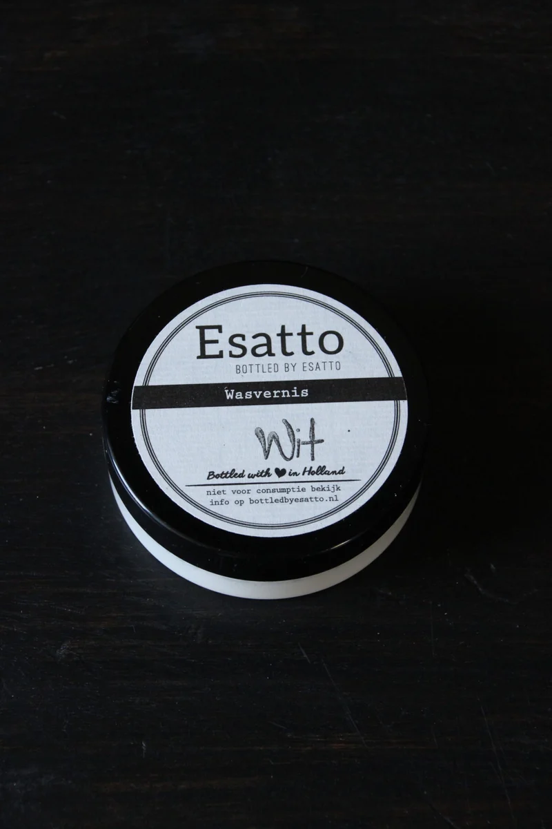 Esatto wasvernis wit