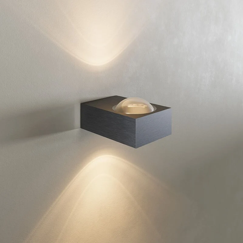 s.luce Beam X moderne Wandleuchte Up & Down eckig