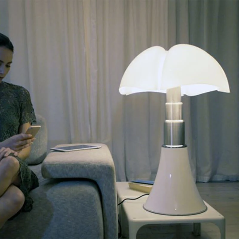 Martinelli Luce Pipistrello 4.0 LED Table Lamp