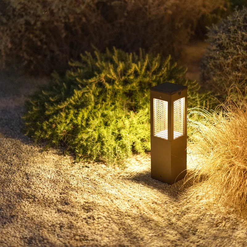 Les Jardins Tradition Solar Bollard (To Fix or Pin)