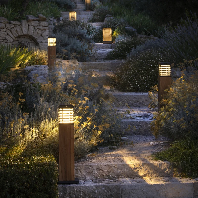Les Jardins Tekura Solar Bollard (To Fix or Pin)